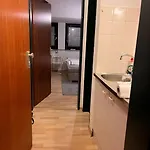 Zentrale Und Gepflegte Wohnung In Nuernberg
