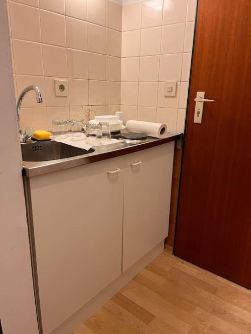 Apartment Zentrale Und Gepflegte In *